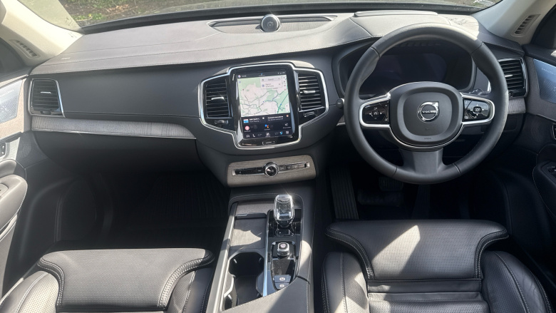 Volvo XC90 2.0 B6P Ultimate Dark 5dr AWD Geartronic Petrol Estate